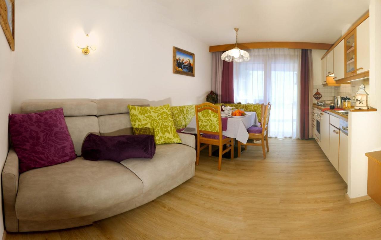 Villa Artic Apartments กัมปีเตลโลดีฟัสซา ภายนอก รูปภาพ